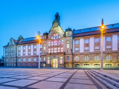 Purple Path - "Farbfeld Chemnitz" von Andreas Schmid